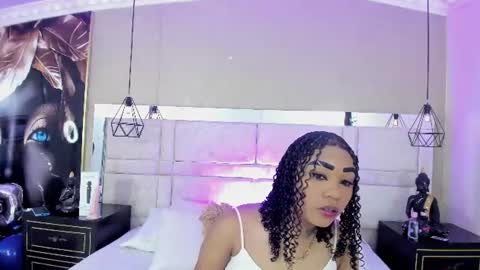 skylerbloom online show from July 5, 8:14 pm
