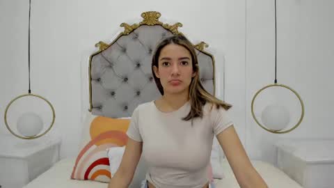 Skyler online show from July 25, 3:57 am