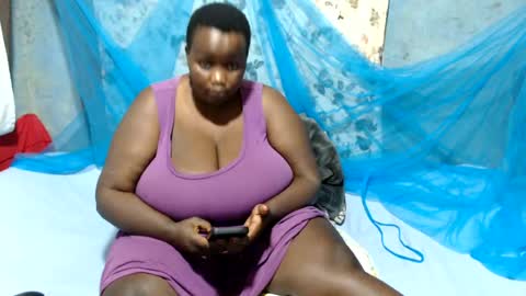 sheliah online show from June 13, 5:49 am