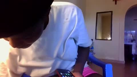 Snapshot of sleek_ass chatting on October 11, 9:14 am sleek_ass online show from October 11, 9:14 am