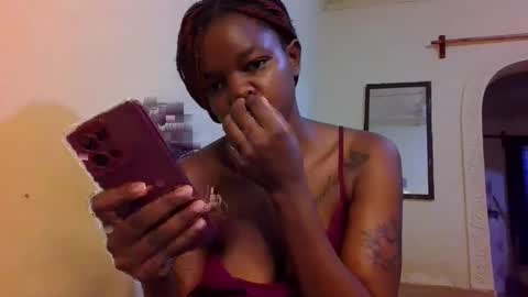 Snapshot of sleek_ass chatting on October 2, 8:30 am sleek_ass online show from October 2, 8:30 am