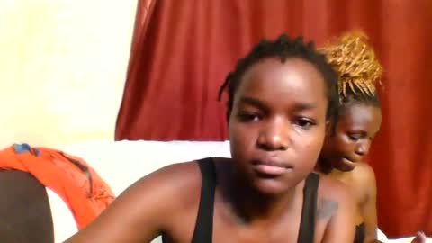 Snapshot of sleek_ass chatting on March 11, 10:31 pm sleek_ass online show from March 11, 10:31 pm