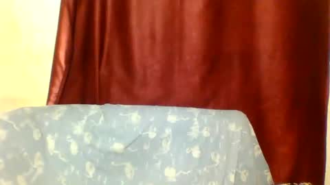 Snapshot of sleek_ass chatting on February 21, 9:23 am sleek_ass online show from February 21, 9:23 am