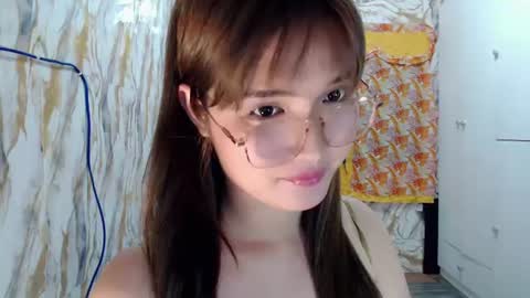 slutty_hannaxx online show from July 21, 10:49 am
