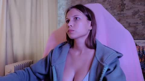 Emma online show from April 9, 6:19 am