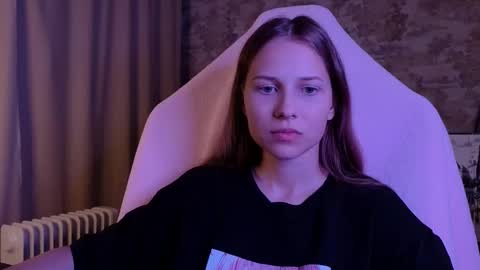 Emma online show from March 13, 12:45 am