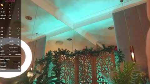 Mia online show from March 11, 5:44 am