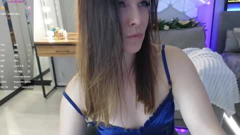 Snapshot of smilym chatting on January 23, 10:44 pm smilym online show from January 23, 10:44 pm
