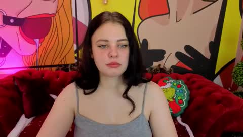 snowwhite_bella online show from January 7, 6:50 am