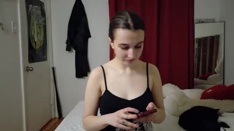 Babygirl Ivy online show from March 3, 11:45 pm