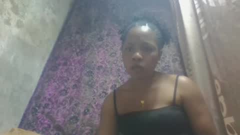 Snapshot of soamanaperina chatting on October 14, 6:54 pm soamanaperina online show from October 14, 6:54 pm