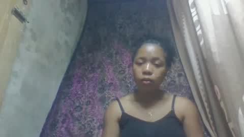 Snapshot of soamanaperina chatting on October 16, 6:27 am soamanaperina online show from October 16, 6:27 am