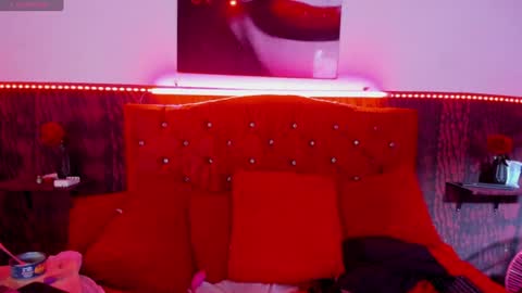 leidy online show from July 14, 8:13 pm