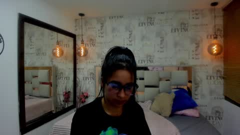 Snapshot of soffi_roberts chatting on January 30, 11:02 pm sofiia online show from January 30, 11:02 pm