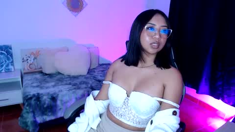 Snapshot of soffia__666 chatting on October 10, 8:58 pm sofia online show from October 10, 8:58 pm