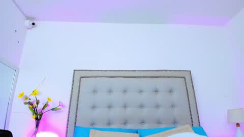 sofhyalove online show from July 22, 9:16 pm