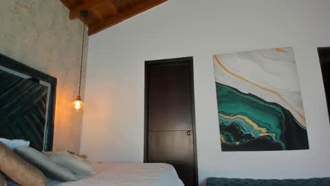 Sofi online show from November 30, 11:47 am