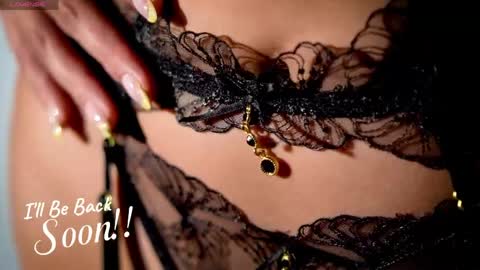 Sofi smith   online show from June 8, 11:15 pm