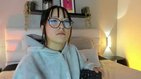 sofi_sp online show from July 25, 12:12 pm