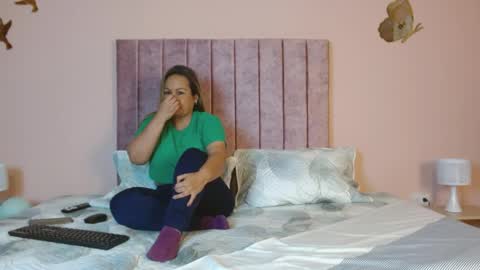 sofia_926 online show from May 26, 10:31 pm