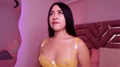sofia gomes online show from July 1, 12:04 pm