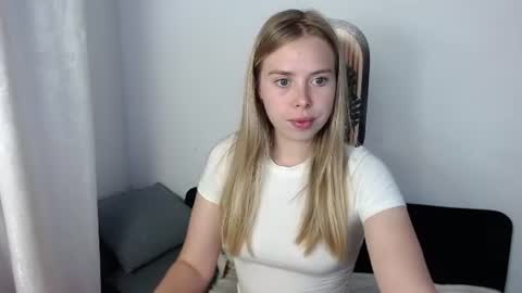 Sofia here online show from July 23, 12:01 am
