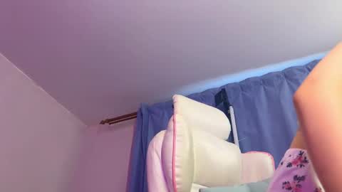 Sofia online show from October 26, 3:57 am