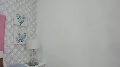 sofia_martinez9 online show from July 28, 7:04 pm
