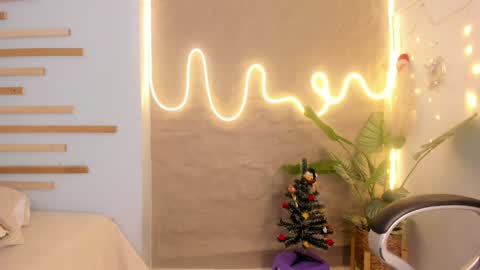 SOFIA online show from December 15, 5:10 pm