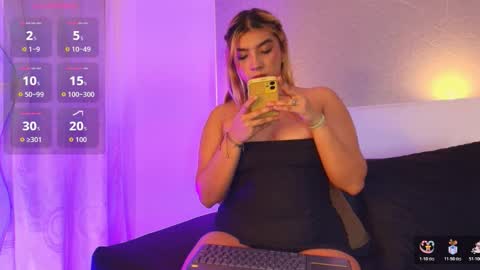 Sofa online show from February 5, 9:07 pm