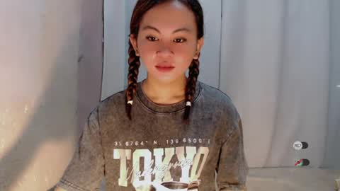 sofia_sweetheart18 online show from July 11, 1:49 am