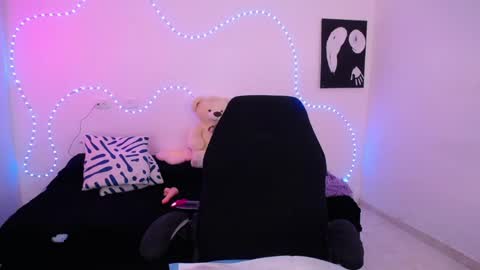 sofia_tgn online show from May 1, 9:07 pm