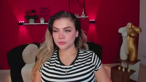 sofia_velvetx online show from June 12, 2:36 pm