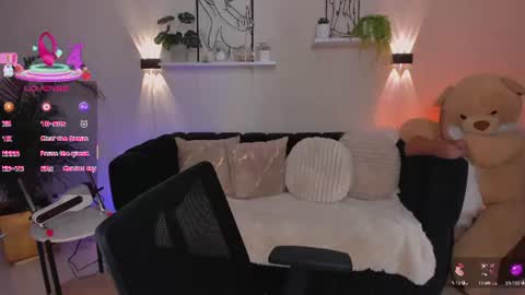 sofia_velvetx online show from July 5, 2:45 pm