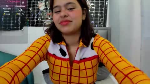 Sofa online show from November 29, 1:04 pm