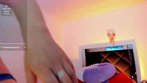 Sofia walke online show from June 8, 9:36 pm