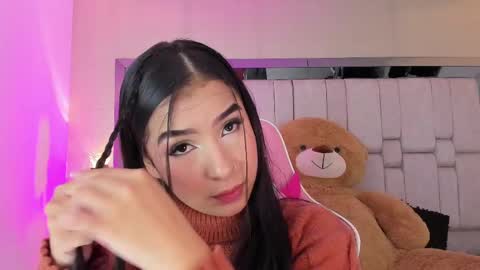 Snapshot of sofiacortez chatting on February 10, 11:36 am Sofia online show from February 10, 11:36 am
