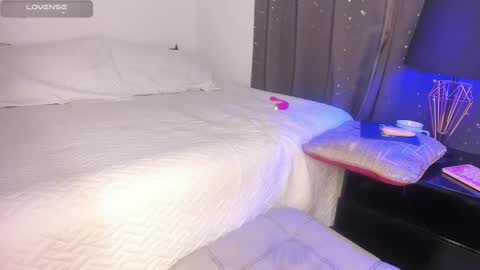 Sofi online show from November 4, 2:22 pm