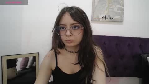Snapshot of sofiakitty18 chatting on September 17, 9:24 pm sofiakitty18 online show from September 17, 9:24 pm