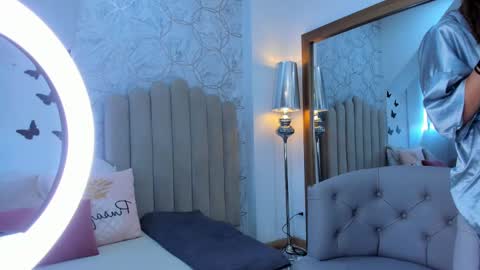 Sofia  online show from October 5, 12:43 pm