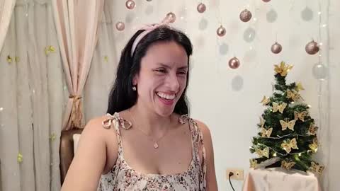 Sofi Bella online show from December 21, 7:29 pm