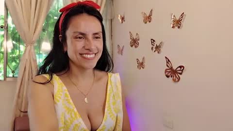 Sofi Bella online show from June 23, 7:12 pm