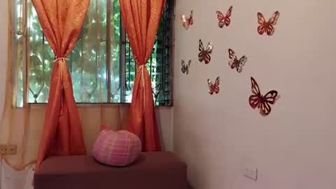 Sofi Bella online show from July 28, 7:39 pm