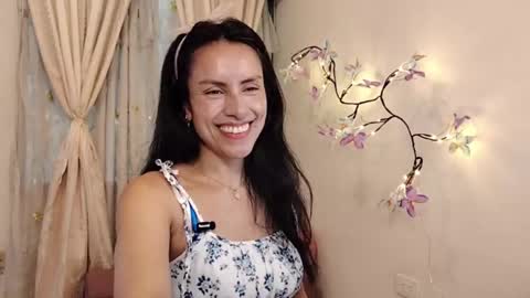 Sofi Bella online show from April 26, 7:22 pm