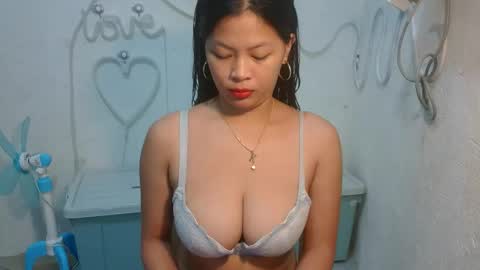 sofie_loorexx online show from April 29, 8:36 pm