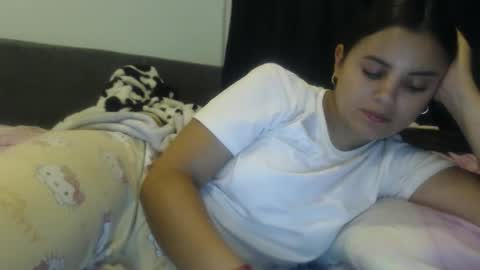Snapshot of sofigarcia17 chatting on September 15, 3:15 am sofi online show from September 15, 3:15 am