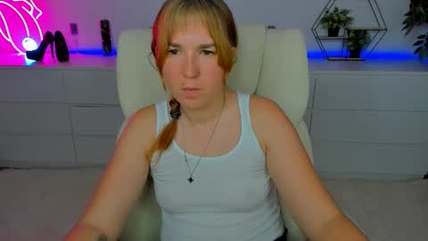 sofii_darling online show from October 7, 6:01 pm