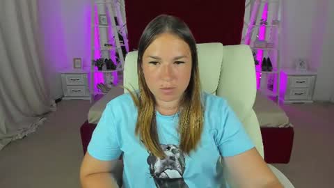 sofii_darling online show from July 1, 4:50 pm
