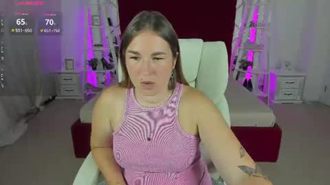 sofii_darling online show from July 16, 4:33 pm