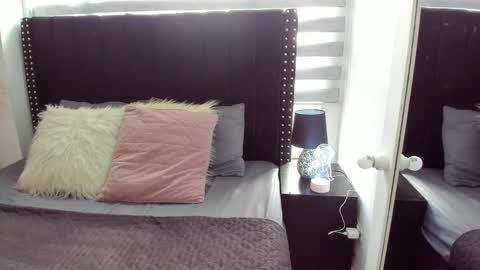 Sofia online show from February 20, 8:14 pm